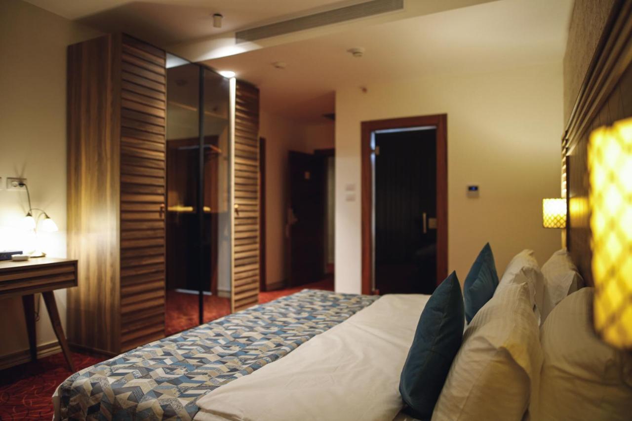 Yaldiz Palace Hotel Nablus Esterno foto