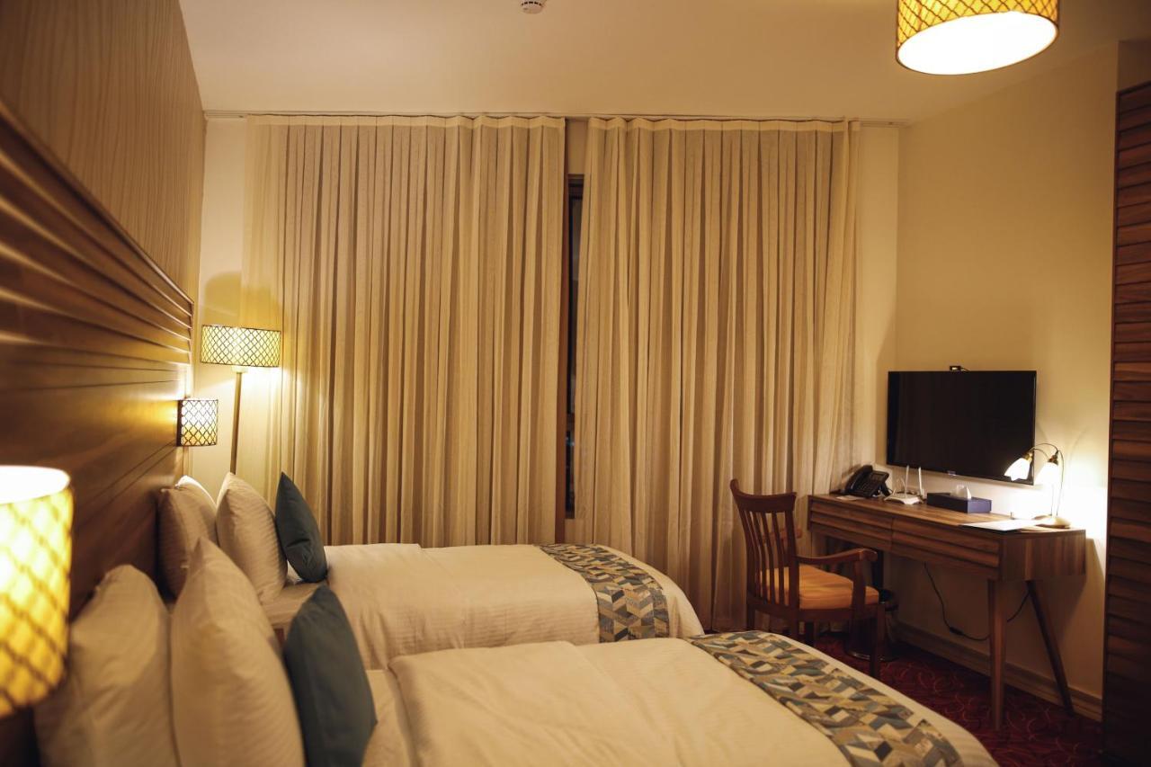 Yaldiz Palace Hotel Nablus Esterno foto