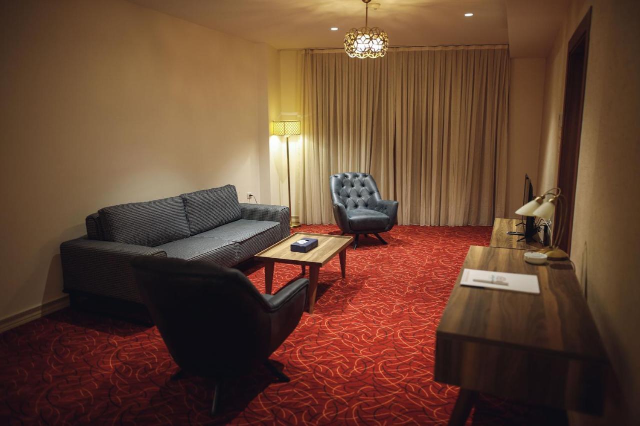 Yaldiz Palace Hotel Nablus Esterno foto
